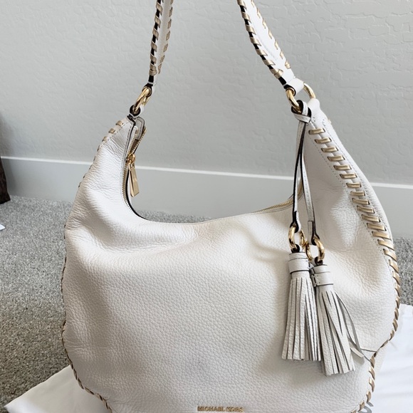 Michael Kors Handbag - Picture 2 of 6